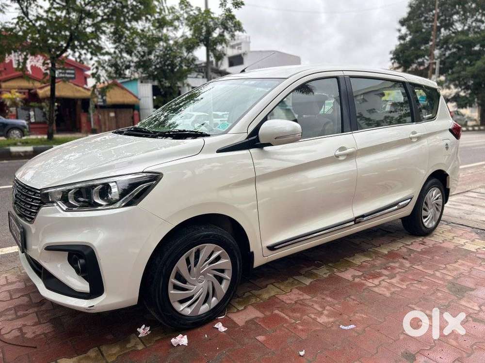 Maruti Suzuki Ertiga Vxi Shvs, 2021, Petrol