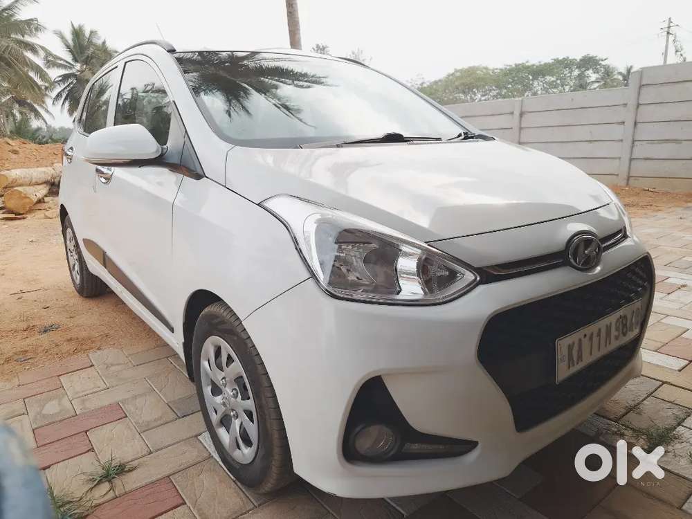 Hyundai Grand I10 2017 Petrol Well Maintained