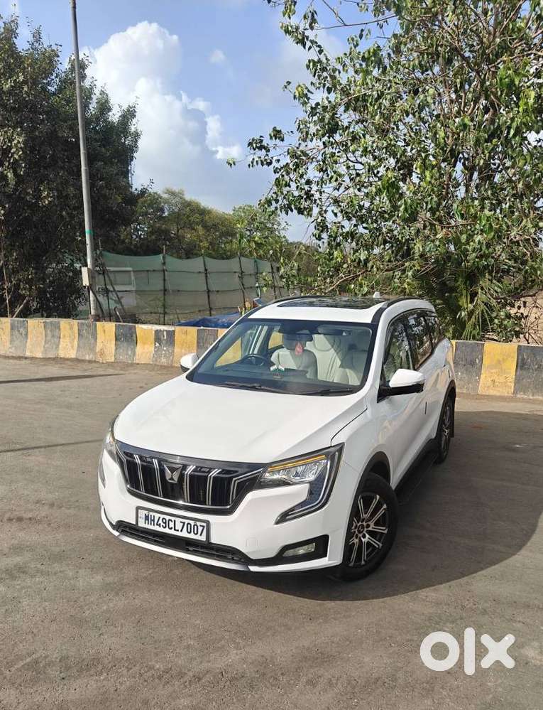 Mahindra Xuv700 2.0 Ax 7 Petrol At Str, 2025, Petrol