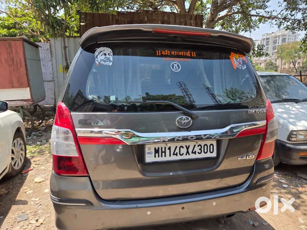 Toyota Innova 2012 Diesel 300000 Km Driven