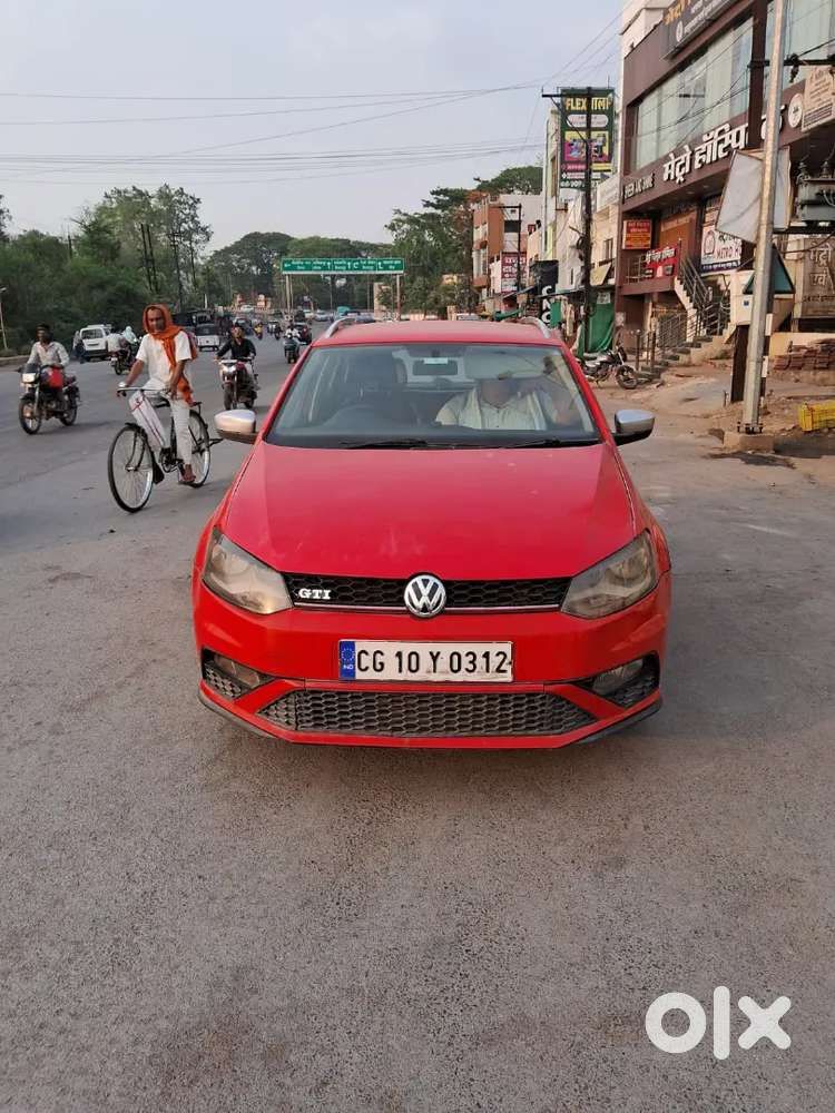 Vw Cross Polo Diesel 1.5 Tdi 
2015 Model