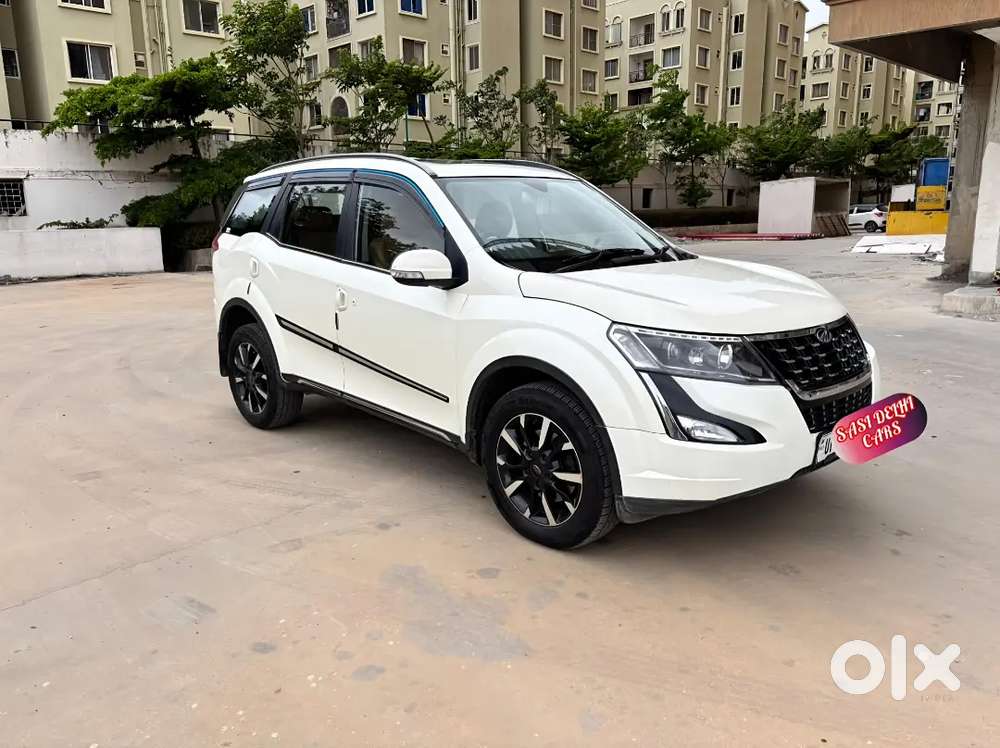 Mahindra Xuv500 W11 At Topend Sunroof 2018 Model Single Owner
