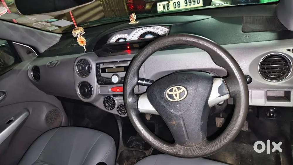 Toyota Etios 2011 Petrol Well Maintained