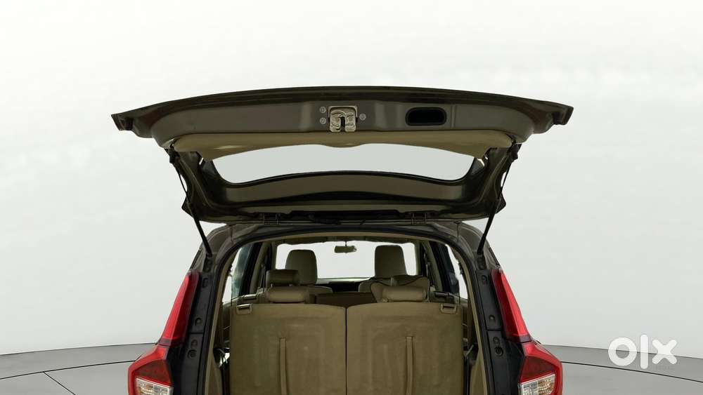 Maruti Suzuki Ertiga Zxi Plus Shvs, 2019, Petrol
