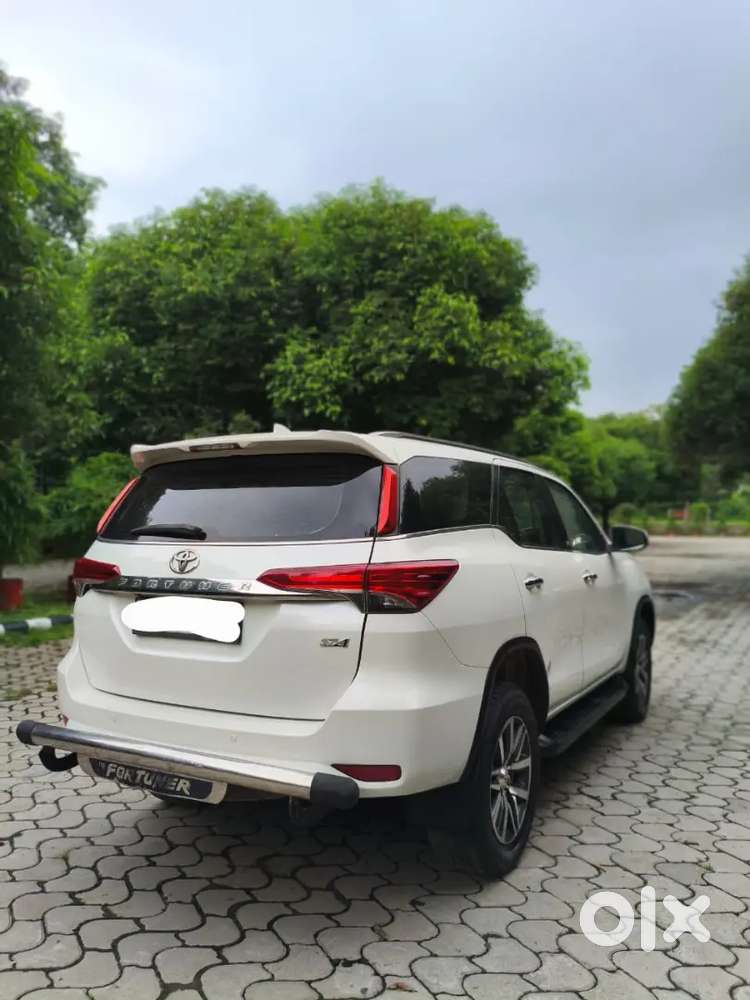 Toyota Fortuner Legender 2018 Diesel Good Condition