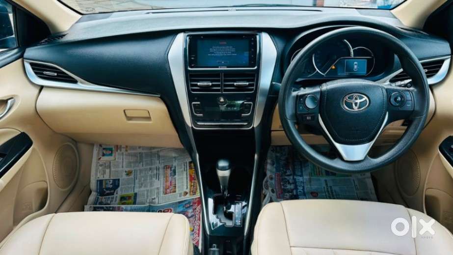 Toyota Yaris G Cvt, 2018, Petrol
