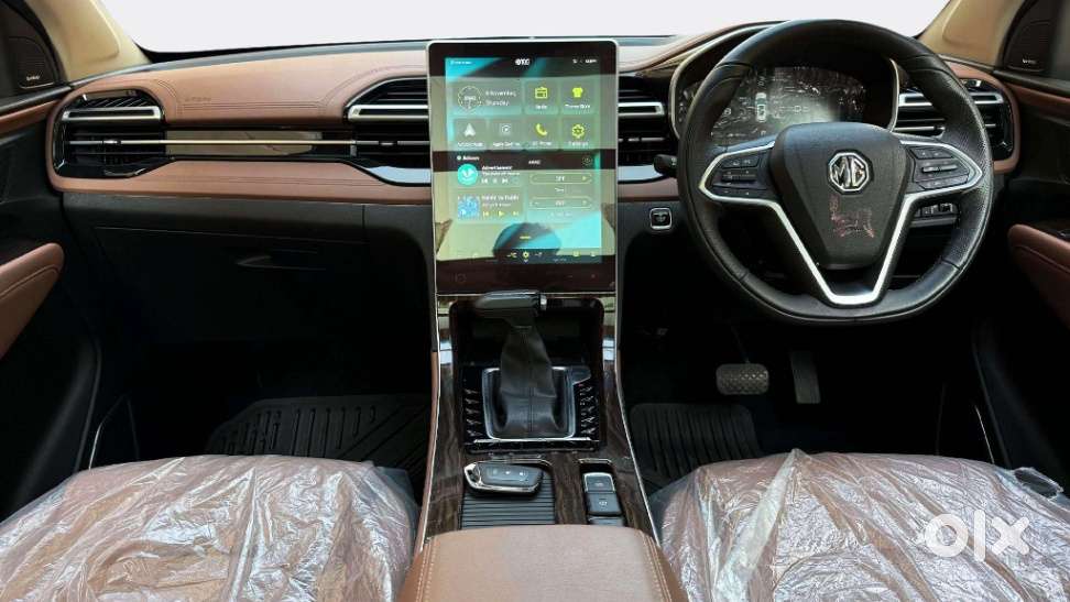 Mg Hector Plus Smart 1.5 Turbo Petrol 7 Str, 2024, Petrol