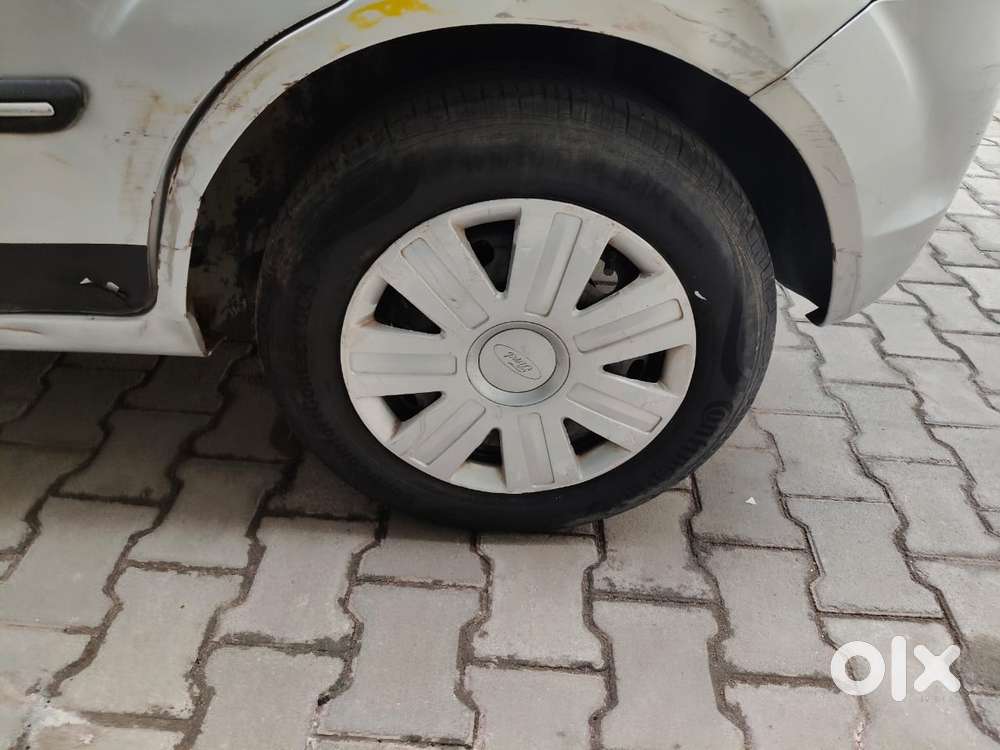 Ford Figo 2010-2012 Petrol Zxi, 2010, Petrol