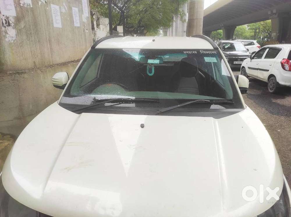 Mahindra Kuv 100 Next K4+