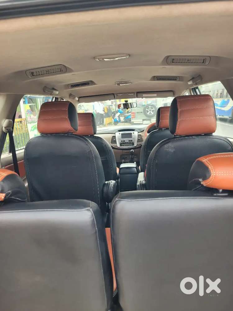 Toyota Innova 2.5 V Diesel Manual 2016