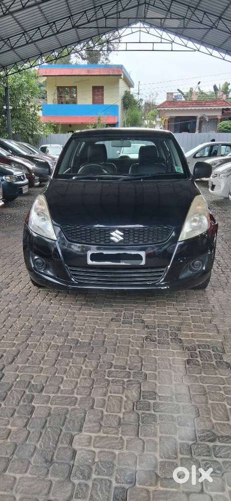 Maruti Suzuki Swift 2011-2014 Lxi, 2012, Petrol
