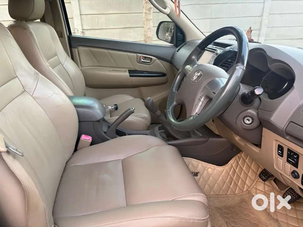 Toyota Fortuner 2012 Diesel Well Maintained