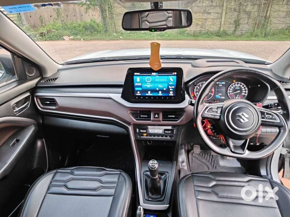 Maruti Suzuki Brezza Zxi Plus Smart Hybrid, 2023, Petrol