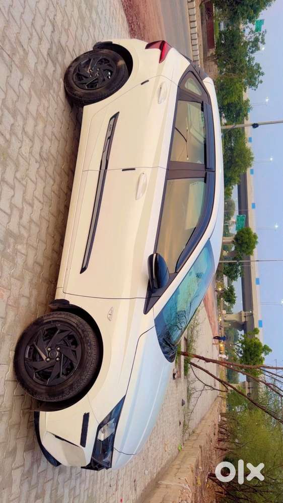 Hyundai New I20 Petrol Manual 2023