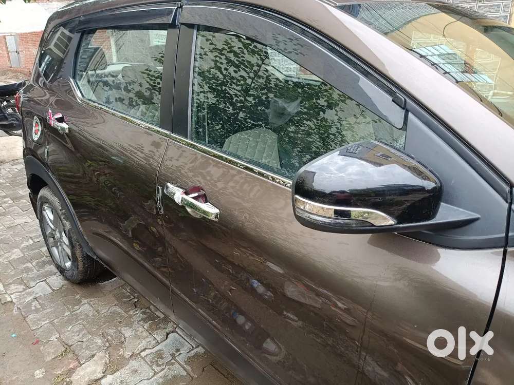 Renault Triber Petrol 2022