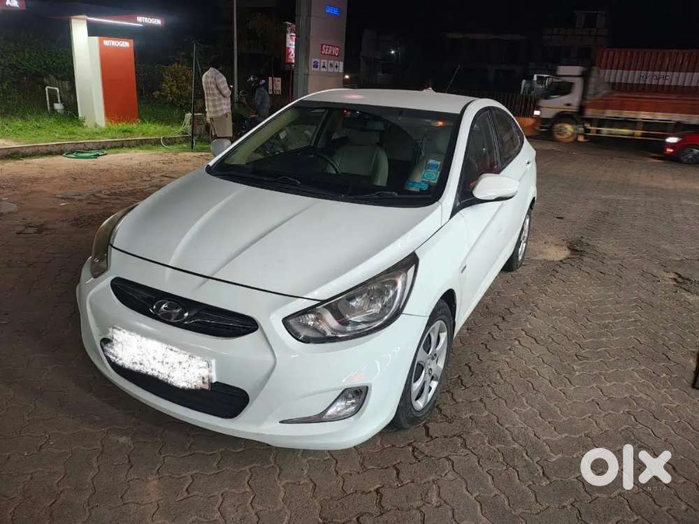 Hyundai Verna Crdi Sx 2012 Diesel Manual