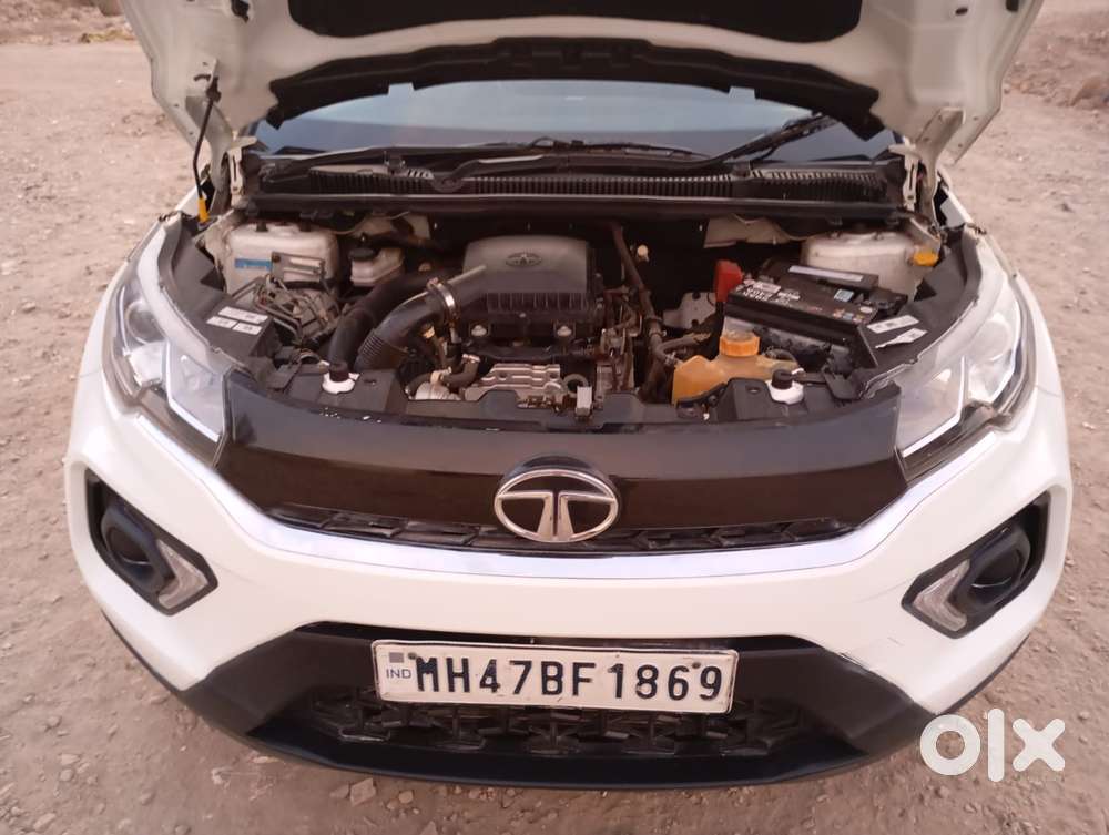 Tata Nexon 1.2 Revotron Xma Amt (s), 2022, Petrol