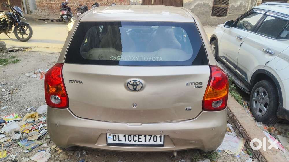 Toyota Etios Liva 2011-2012 G, 2012, Petrol