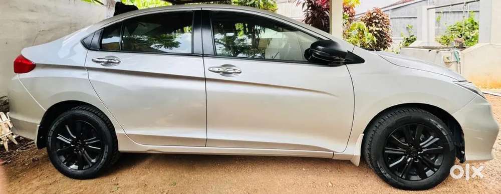 Honda City 2017 V Petrol (og Owner)