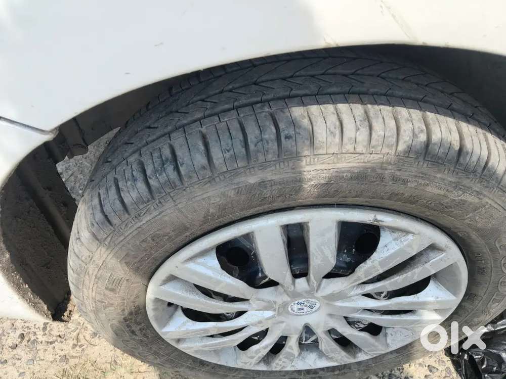 New  Tyre Nai Kar Ke Jaisi Hai