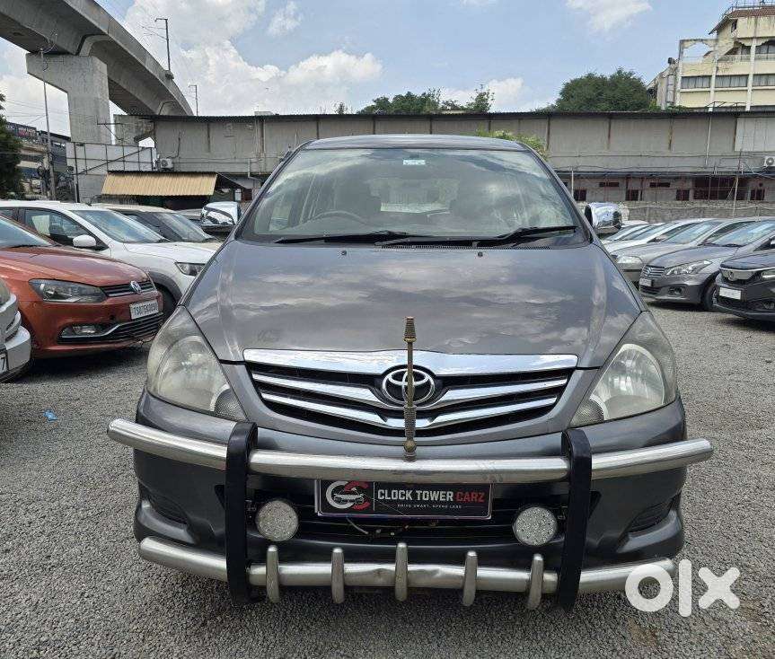 Toyota Innova 2.5 Vx 8 Str, 2011, Diesel