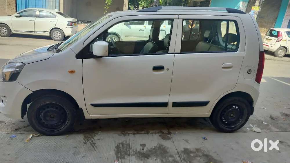 Maruti Suzuki Wagon R 2015 Petrol Well Maintained