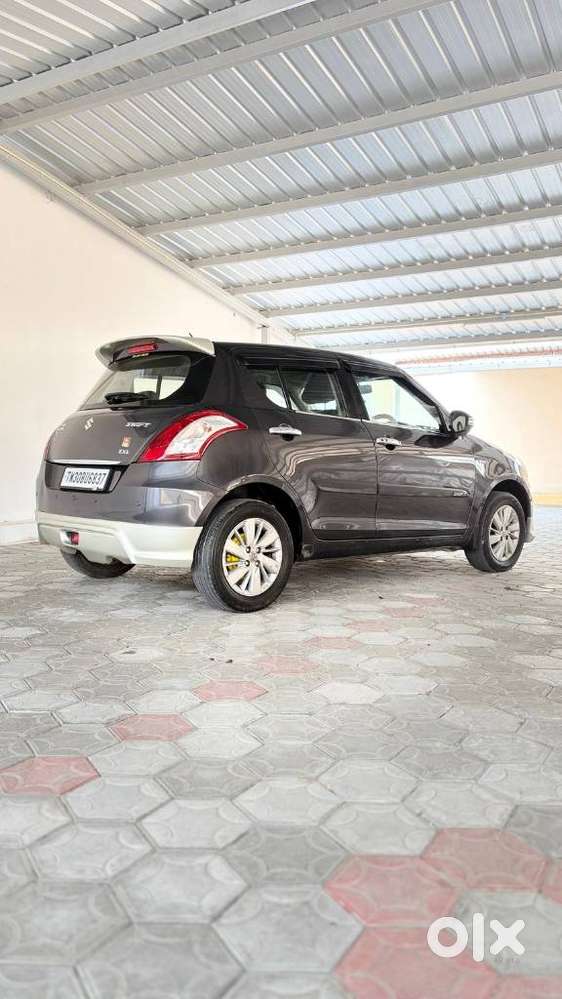 Maruti Suzuki Swift 2018 Zxi Plus, 2017, Petrol