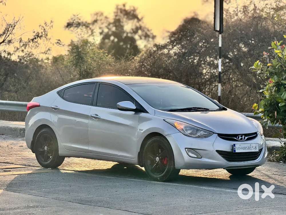Hyundai Elantra 2014 Petrol 81968 Km Driven