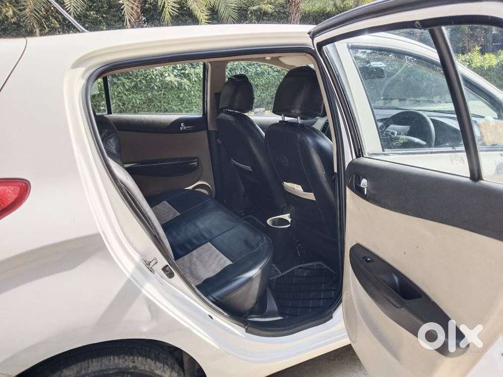 Hyundai I20 Magna 1.2 Vtvt, 2013, Petrol