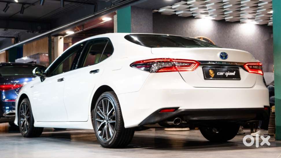 Toyota Camry [2019-ongoing] 2.5 Hybrid, 2024, Petrol