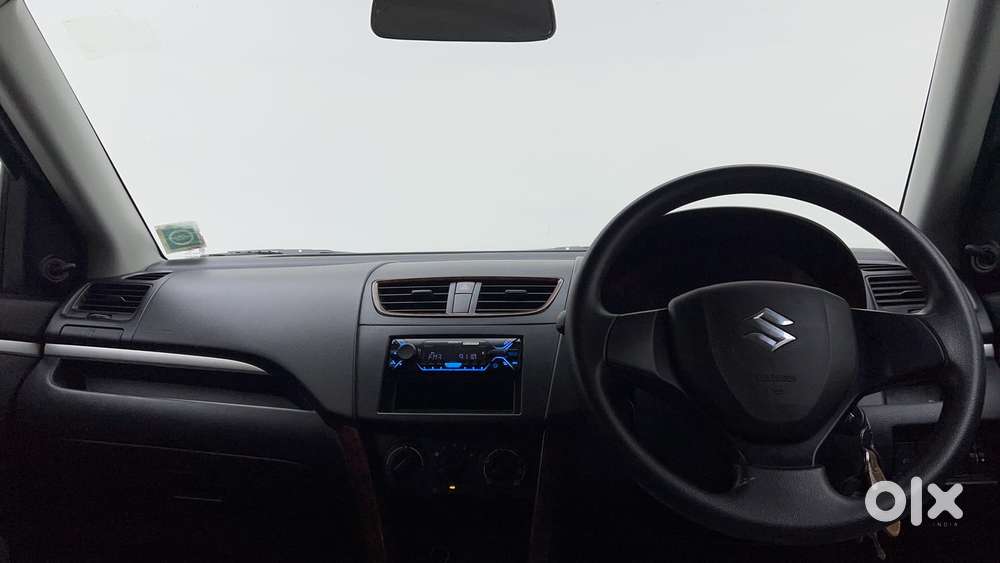 Maruti Suzuki Swift 1.2 Lxi (o), 2017, Petrol