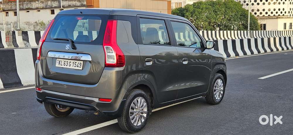 Maruti Suzuki Wagon R Zxi Amt 1.2, 2019, Petrol