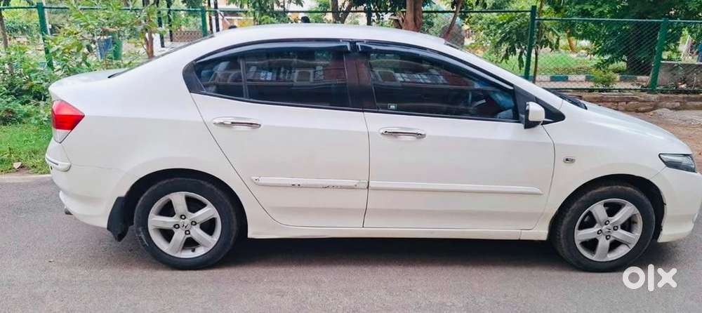 Honda City 1.5 V Mt – 2010 Model  ₹2.49 Lakh