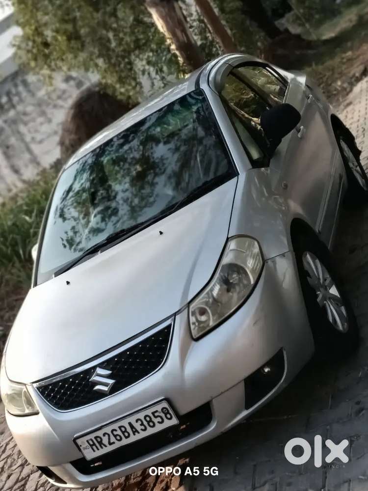 Sx4 Maruti Suzuki Zxi Petrol Cng Top Model Third Owner
