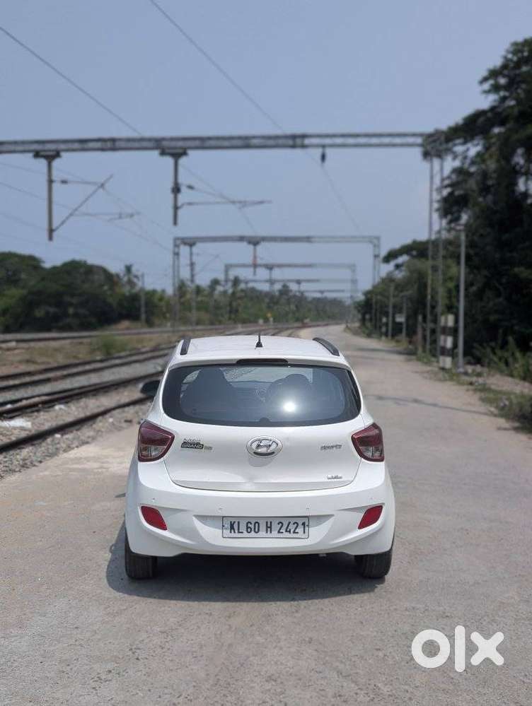 Hyundai Grand I10 2013-2016 Sportz, 2014, Petrol