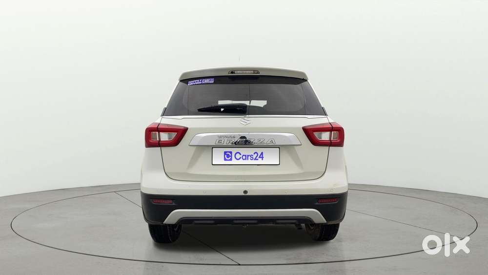 Maruti Suzuki Brezza 1.5 Zxi Smart Hybrid, 2022, Petrol