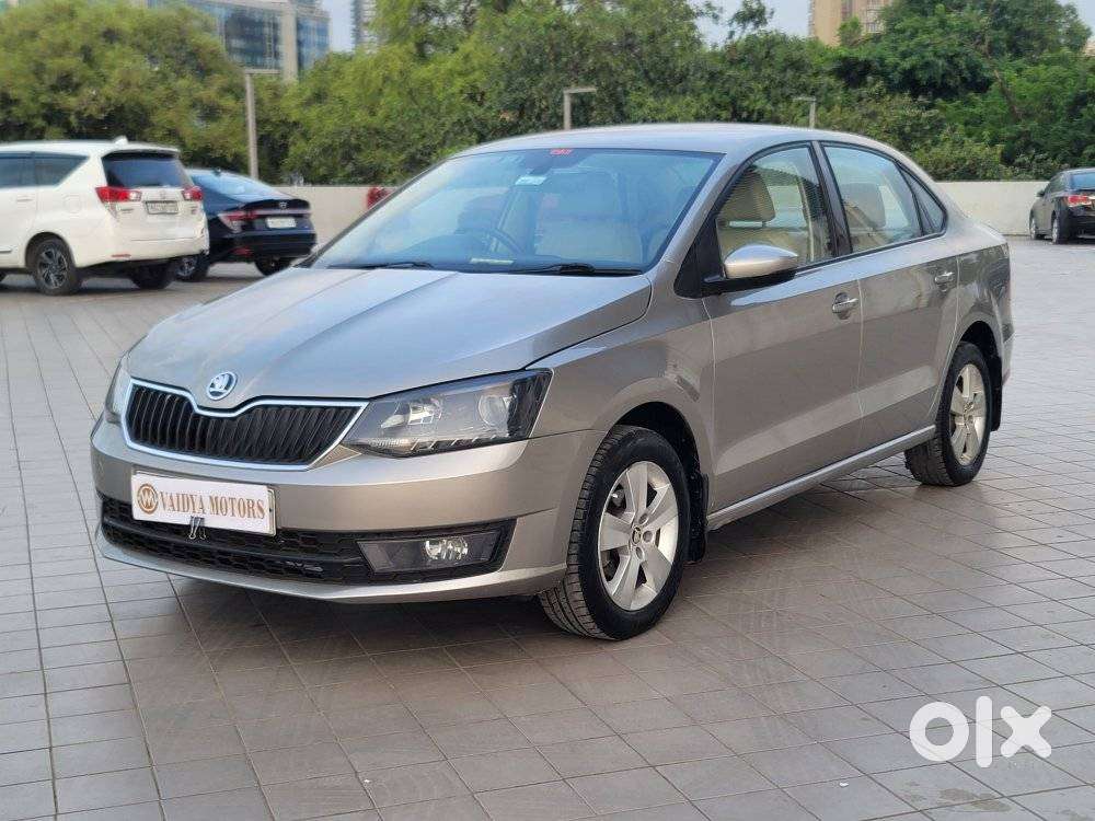 Skoda Rapid 1.6 Mpi Ambition With Alloy Wheel, 2017, Cng & Hybrids