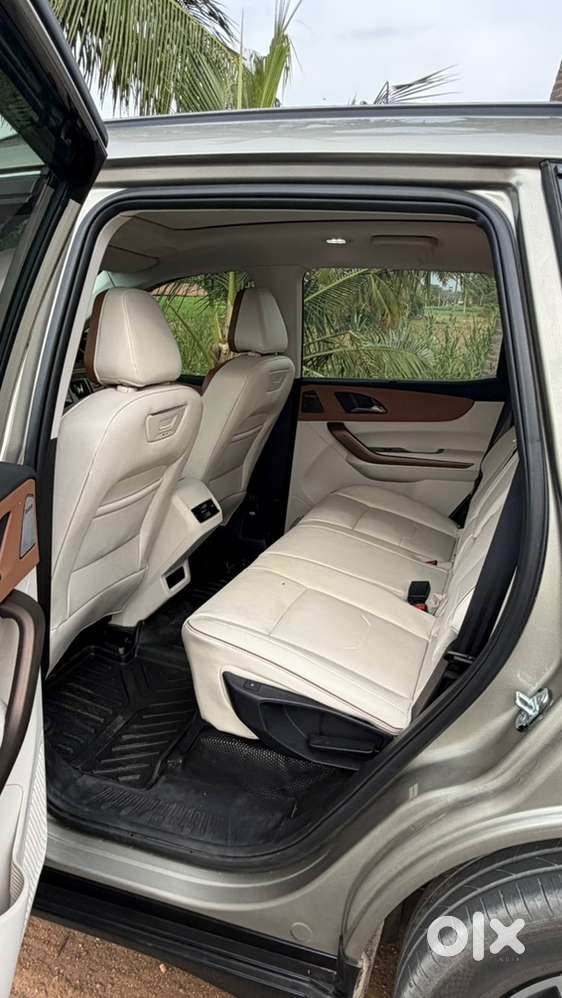 Mahindra Xuv 7xo Axl At 2026
