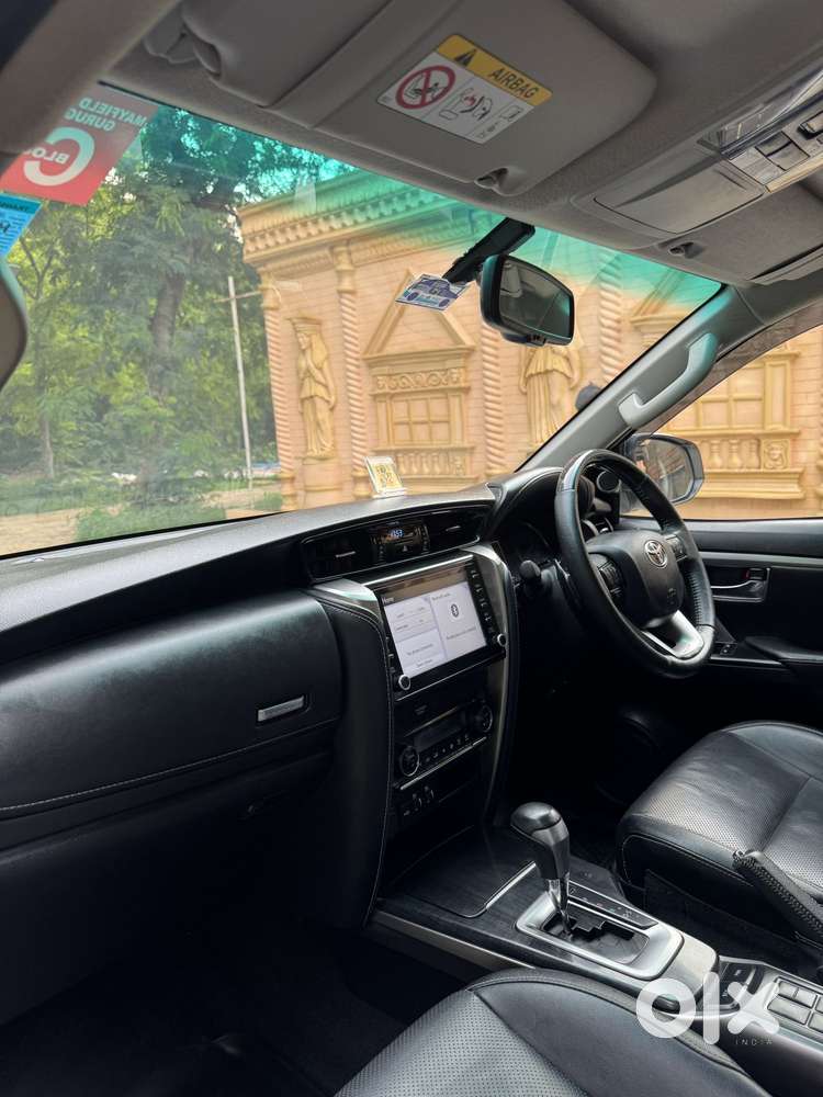 Toyota Fortuner 2.7 2wd At, 2024, Petrol