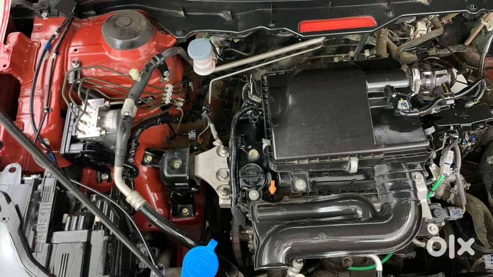 Maruti Suzuki Vitara Brezza 1.5 Zxi Plus At Dual Tone, 2022, Petrol