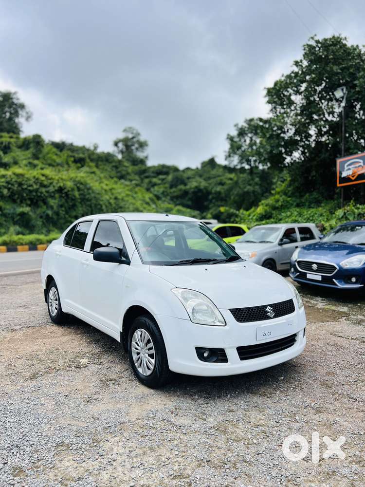 Maruti Suzuki Swift Dzire 1.2 Lxi Bsiv, 2012, Petrol