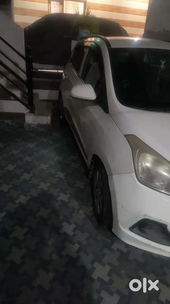 Hyundai Grand I10 Sportz 2014