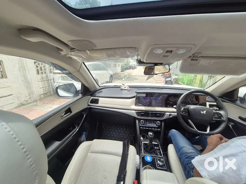 Mahindra Xuv700 2025