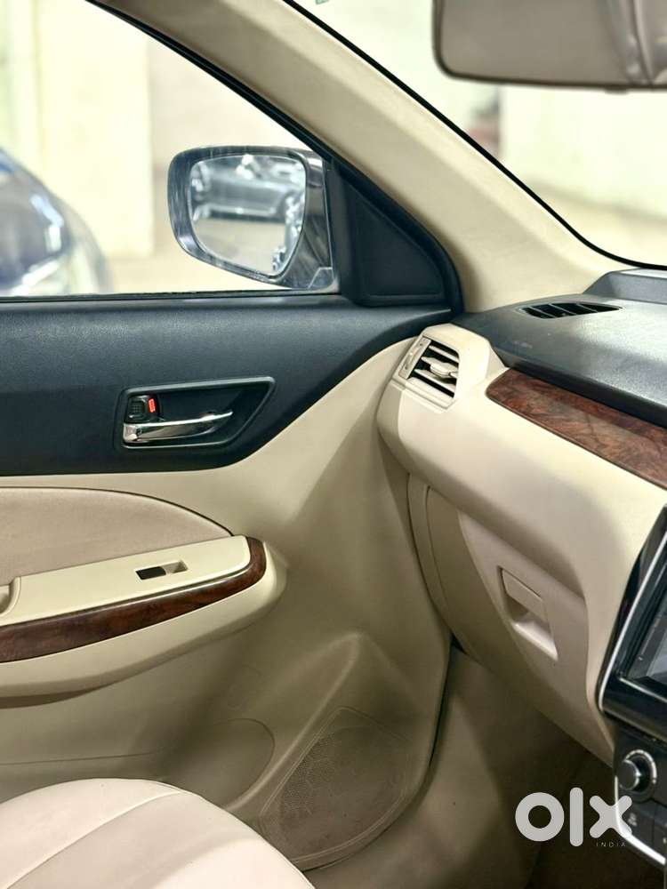 Maruti Suzuki Dzire 1.2 Zxi Plus Amt, 2017, Petrol