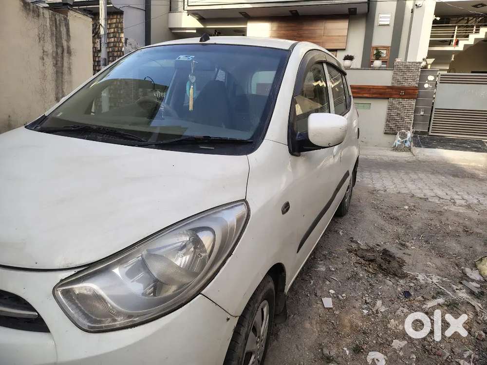 Hyundai I10 2011 Petrol Well Maintained