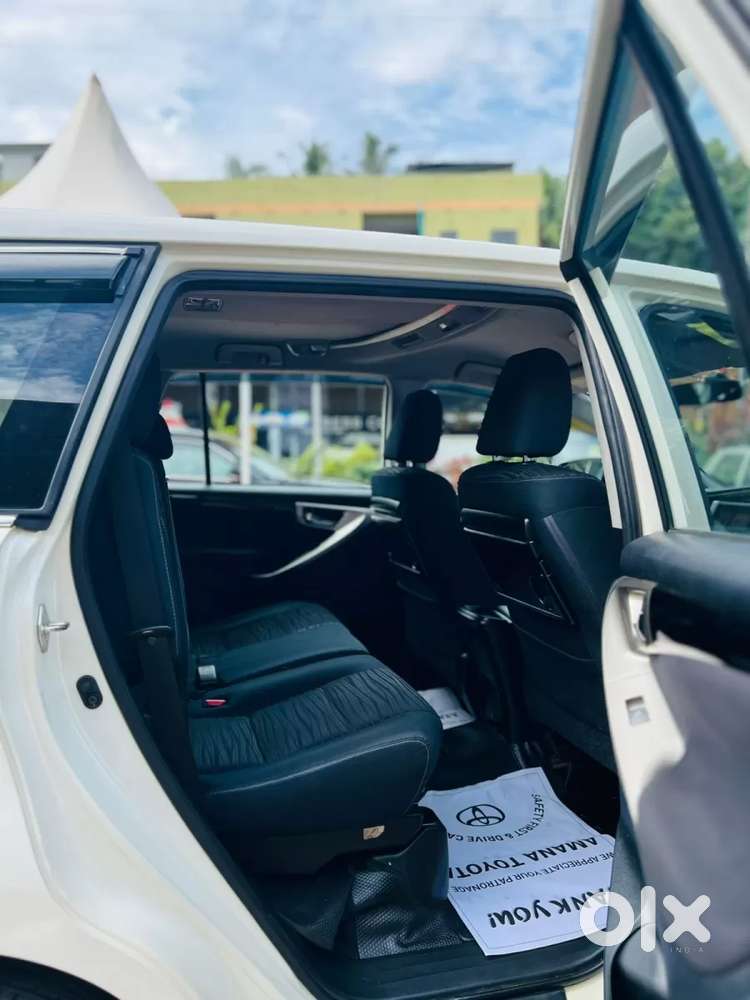 Toyota Innova Crysta 2.4 V 7 Str, 2018, Diesel