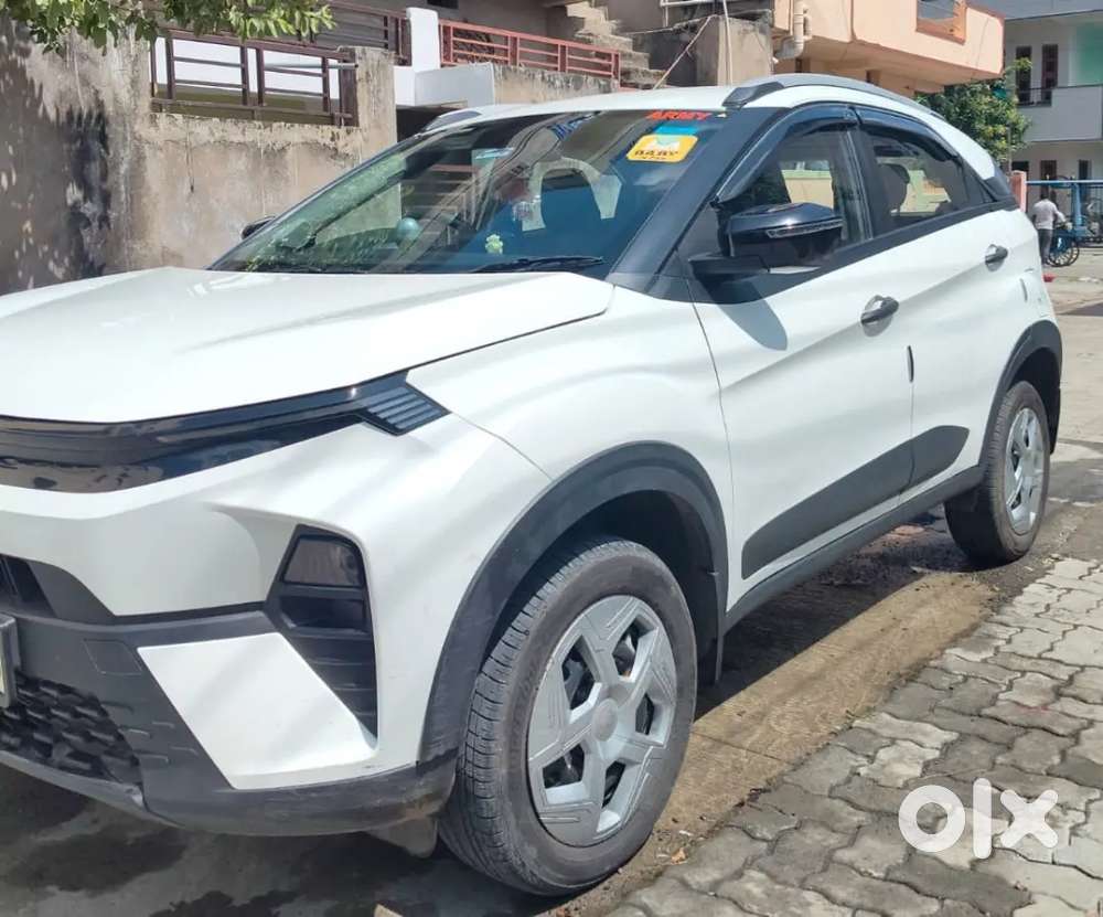 Tata Nexon 2024 Petrol 19000 Km Driven