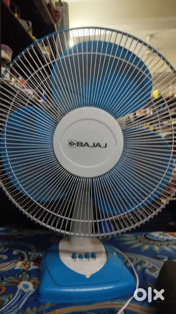 Bajaj Table Fan &ndash; White, 1 Year Old, Excellent Condition .