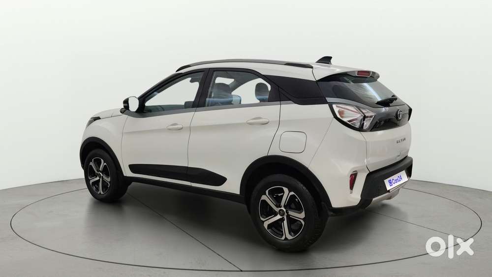 Tata Nexon 1.2 Revotron Xza Plus Premium, 2022, Petrol