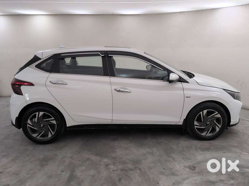 Hyundai New I20 1.0 Asta (o) Turbo Dct, 2023, Petrol